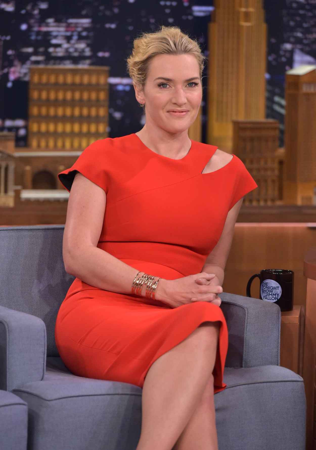 Kate Winslet - The Tonight Show With Jimmy Fallon, October 2015-3