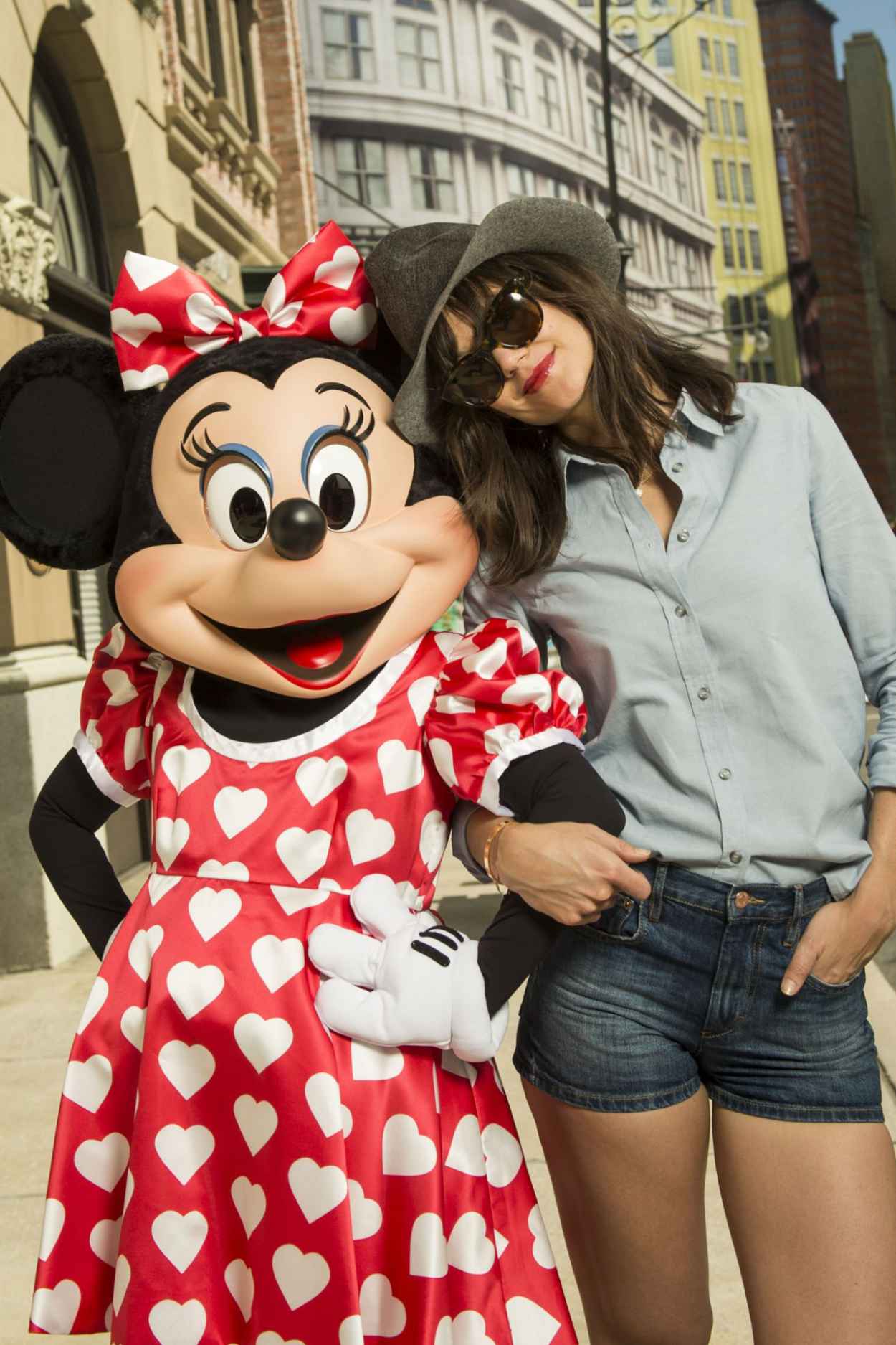 Katie Holmes Visited Walt Disney World Resort in Florida - March 2015-1