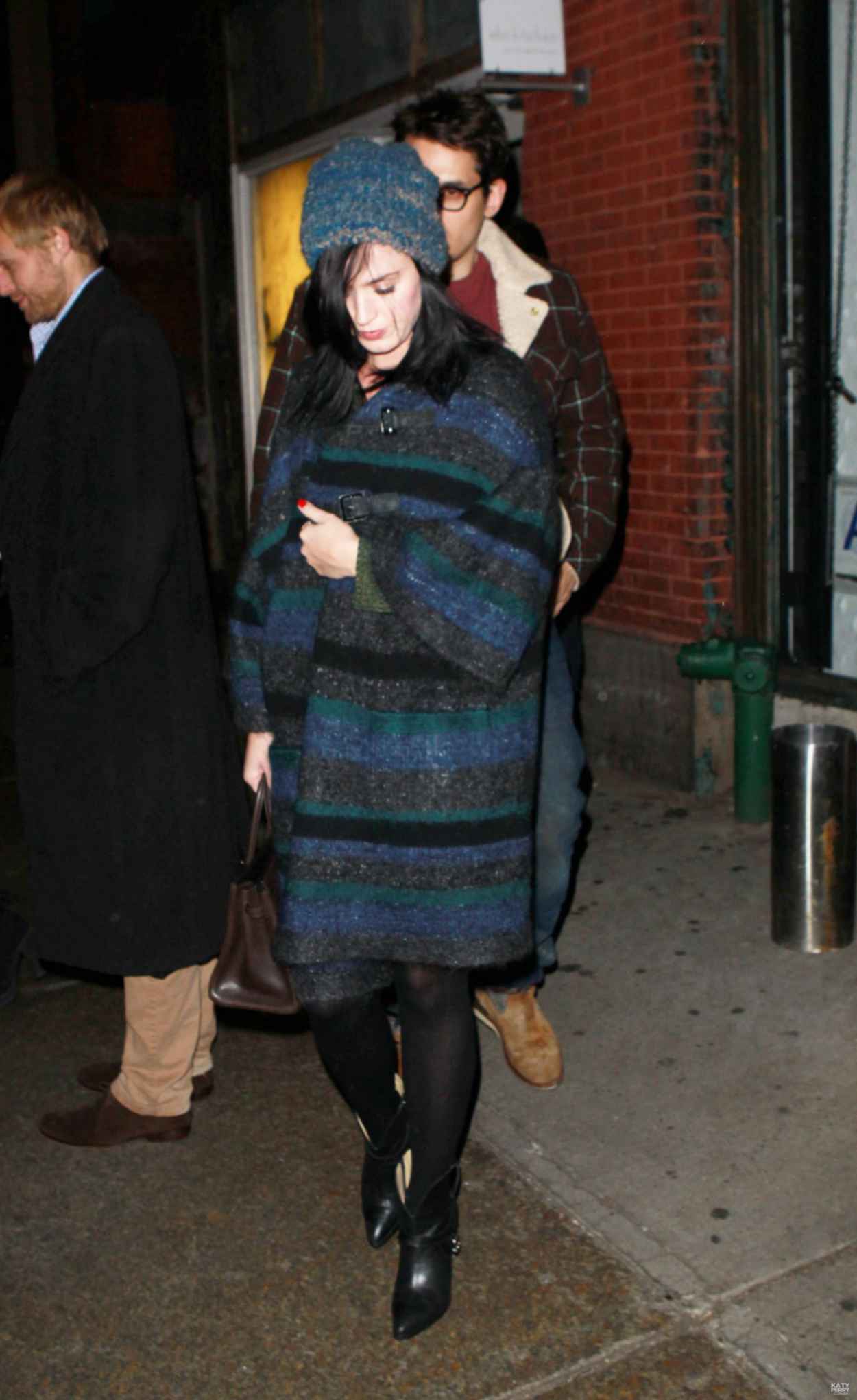 Katy Perry Street Style - Leaving ABC Kitchen Restaurant In New York - November 2015-1
