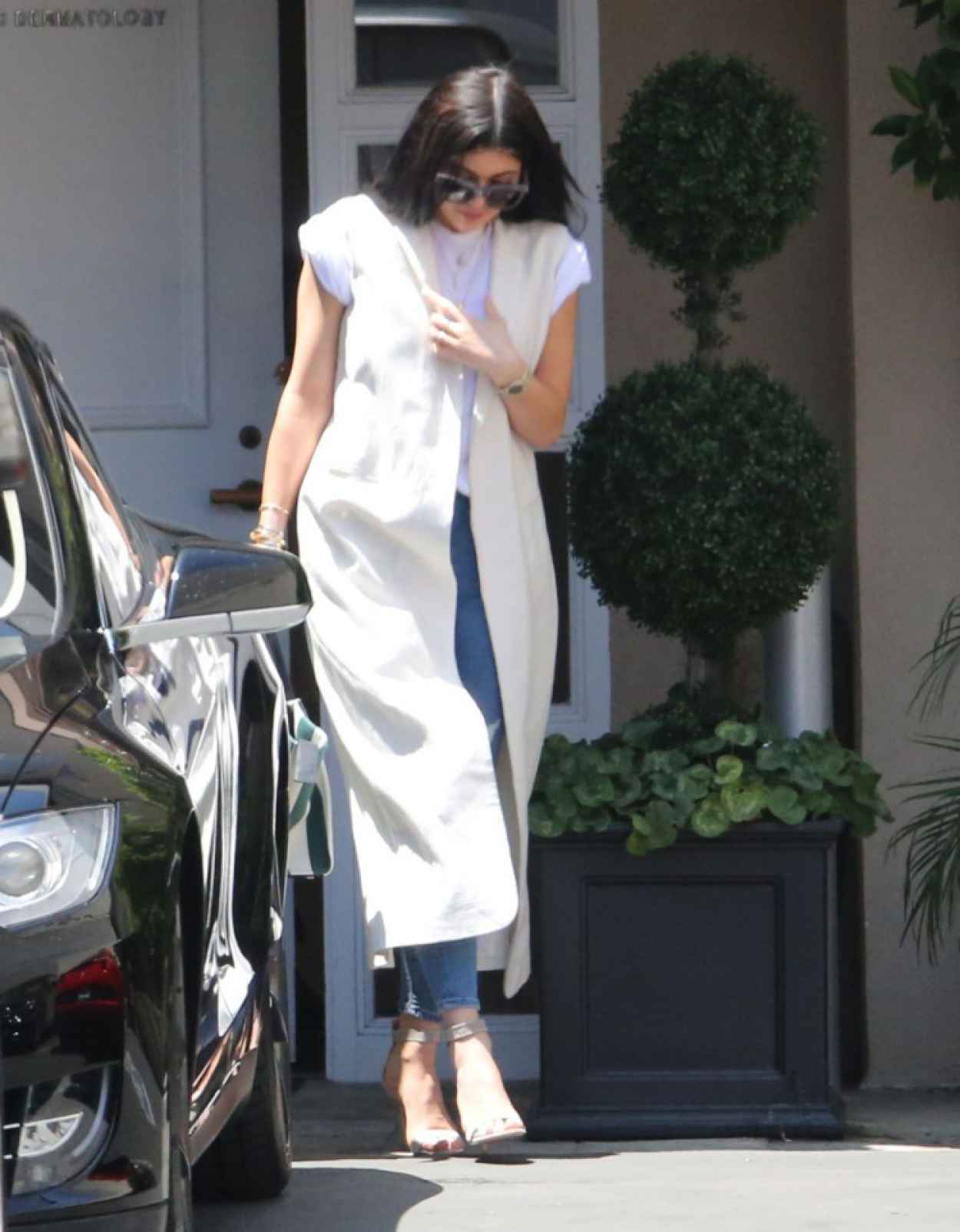 Kylie Jenner Leaving a Doctors Office in Beverly Hills, June 2015