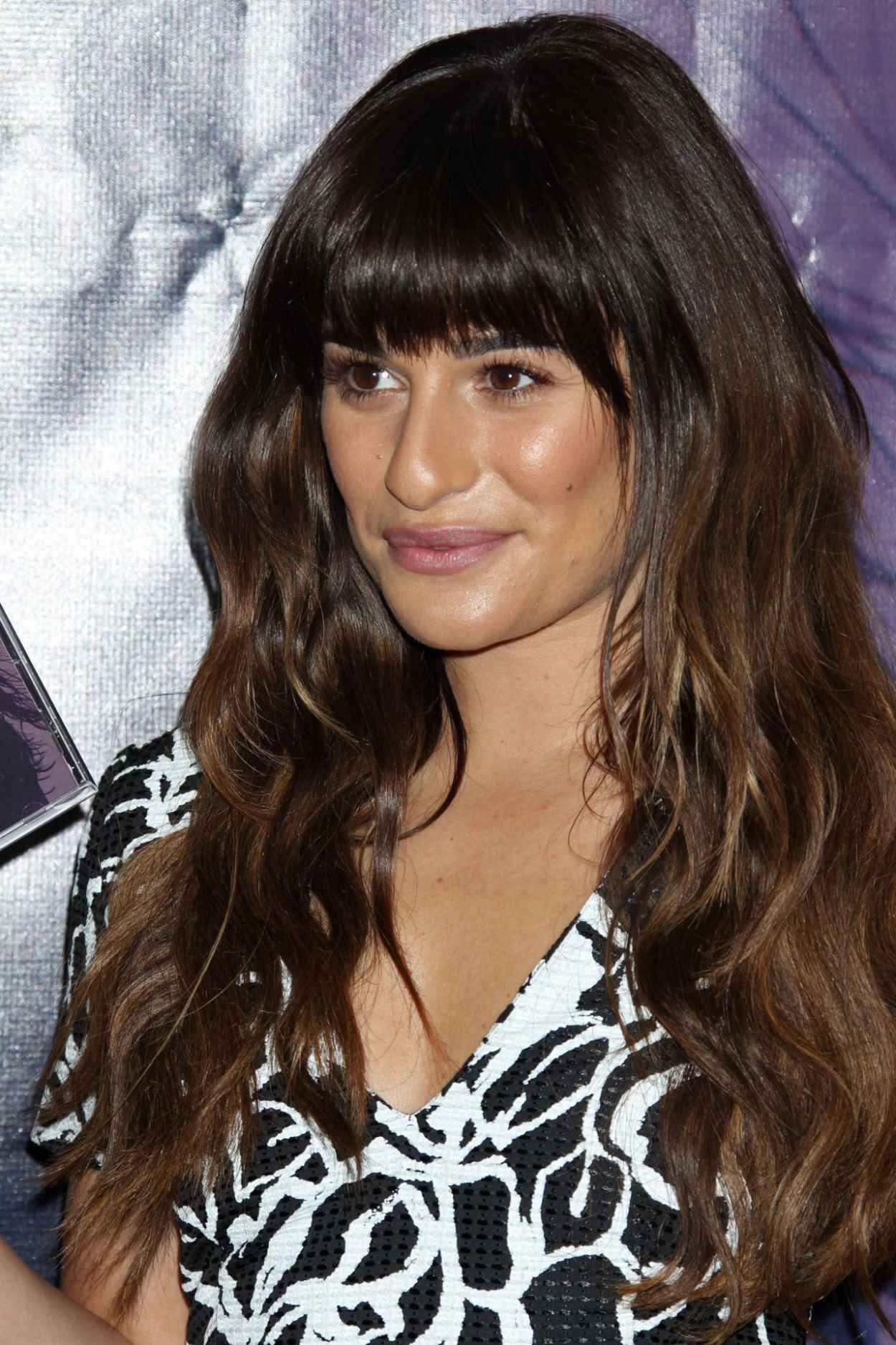 Lea Michele – Louder CD Signing at Barnes And Noble at The Grove in Los