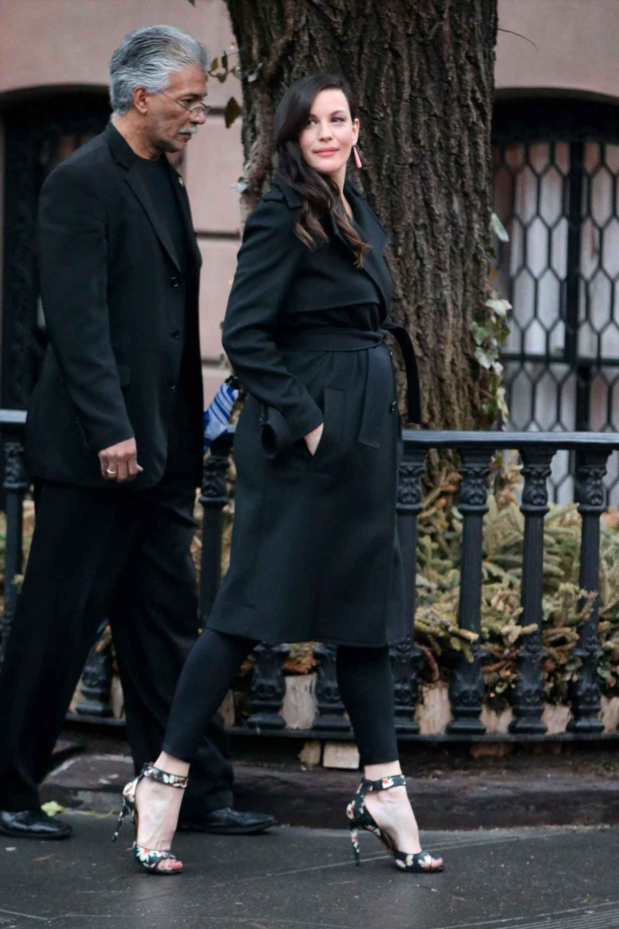 Liv Tyler – Out of Her NYC Townhouse Before Heading to Dinner – March ...