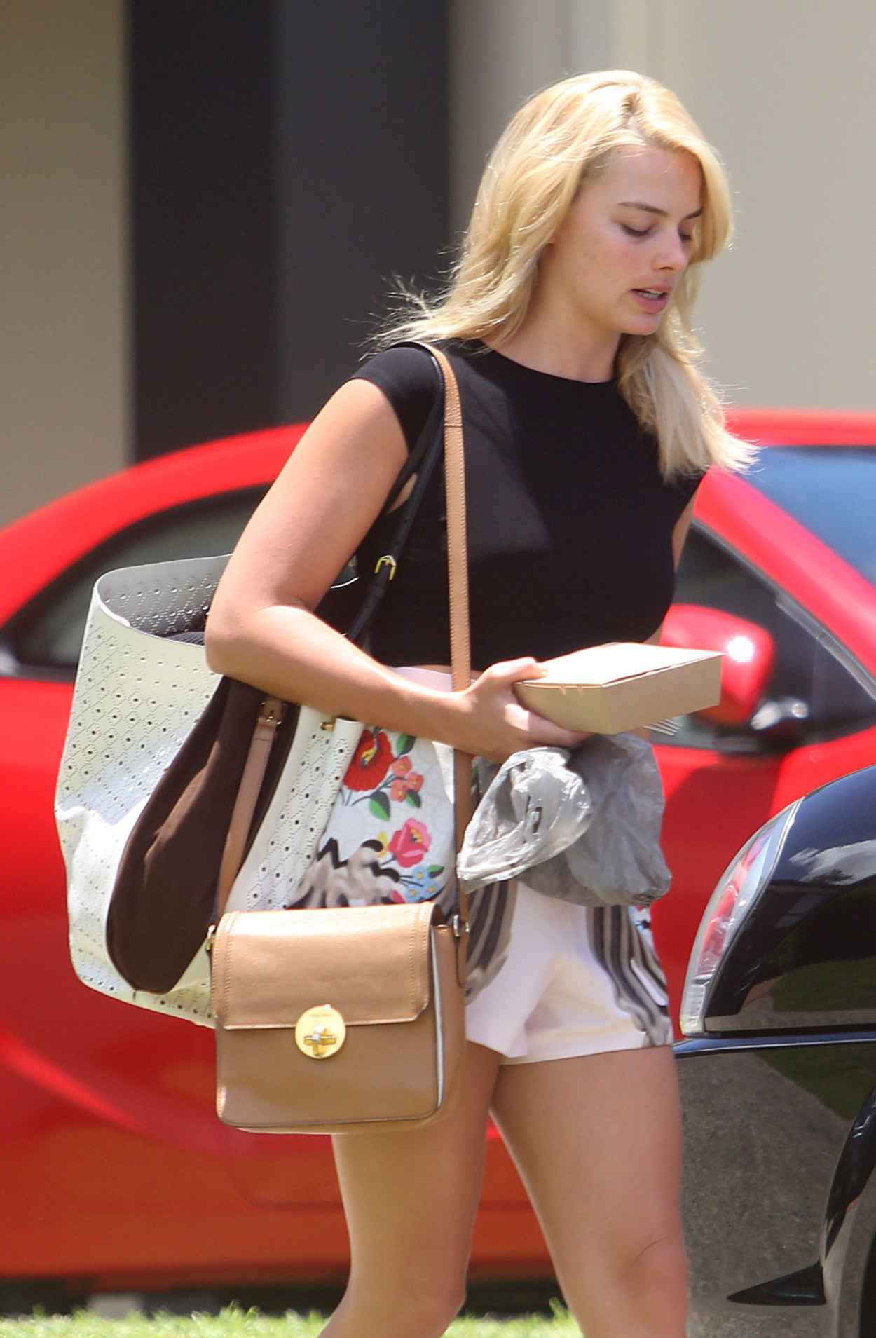 Margot Robbie in Shorts – Leaving the Gym in Australia – January 2015