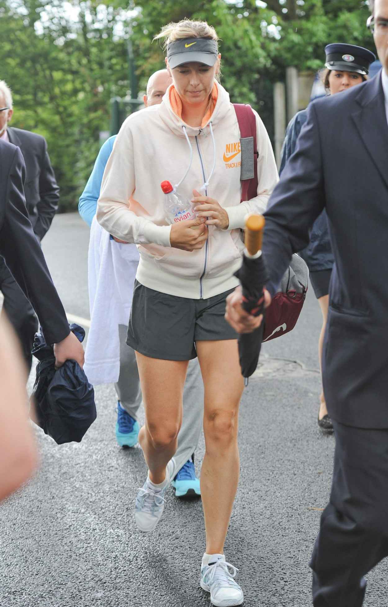 Maria Sharapova Arrives at Londons All England Lawn Tennis and Croquet