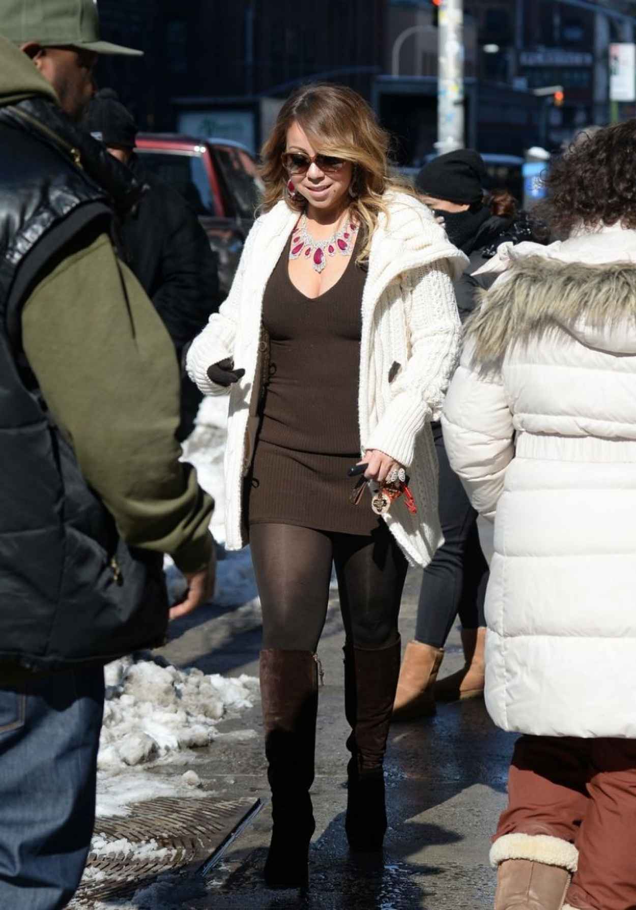 Mariah Carey Street Style – Out in NYC, March 2015 – celebsla.com