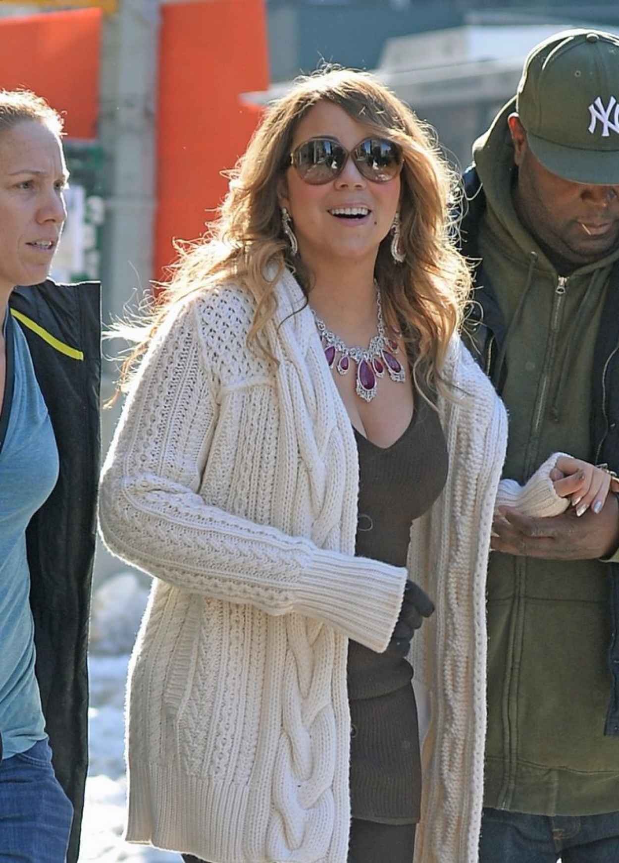 Mariah Carey Street Style – Out in NYC, March 2015 – celebsla.com