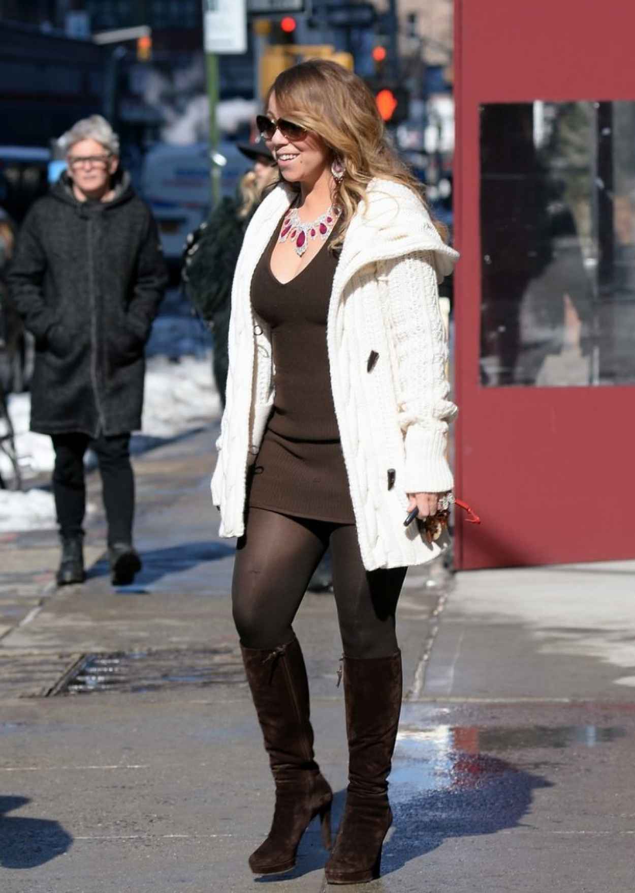 Mariah Carey Street Style – Out in NYC, March 2015 – celebsla.com