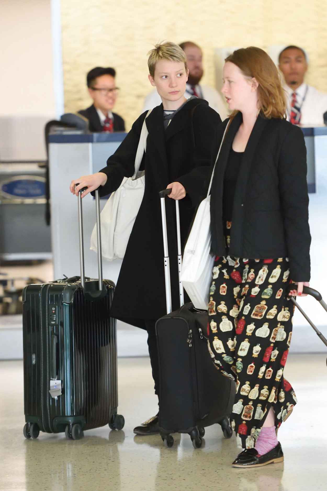 Mia Wasikowska at JFK Airport, October 2015-3