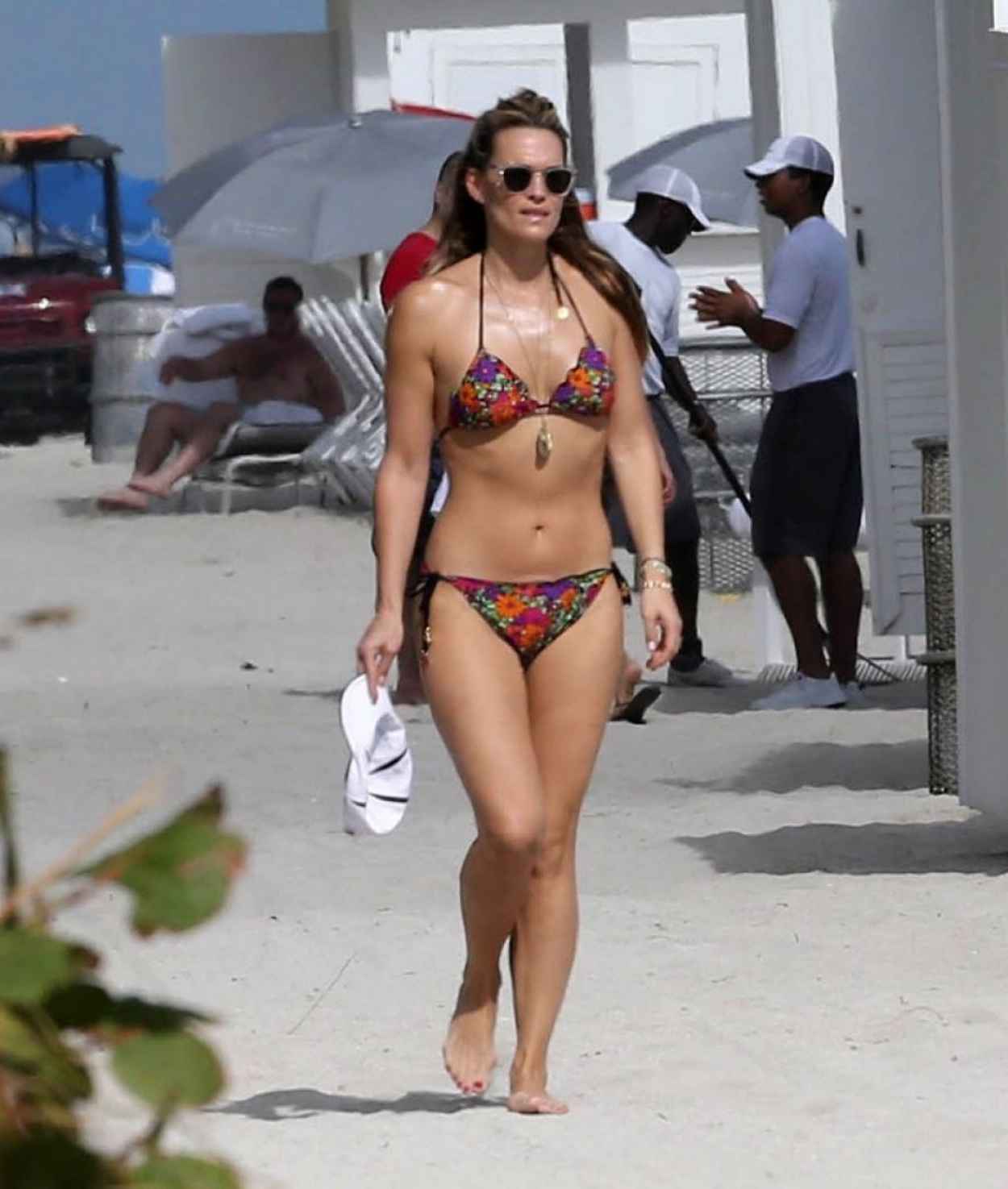 Molly Sims in a Bikini - Miami December 23rd 2015-1
