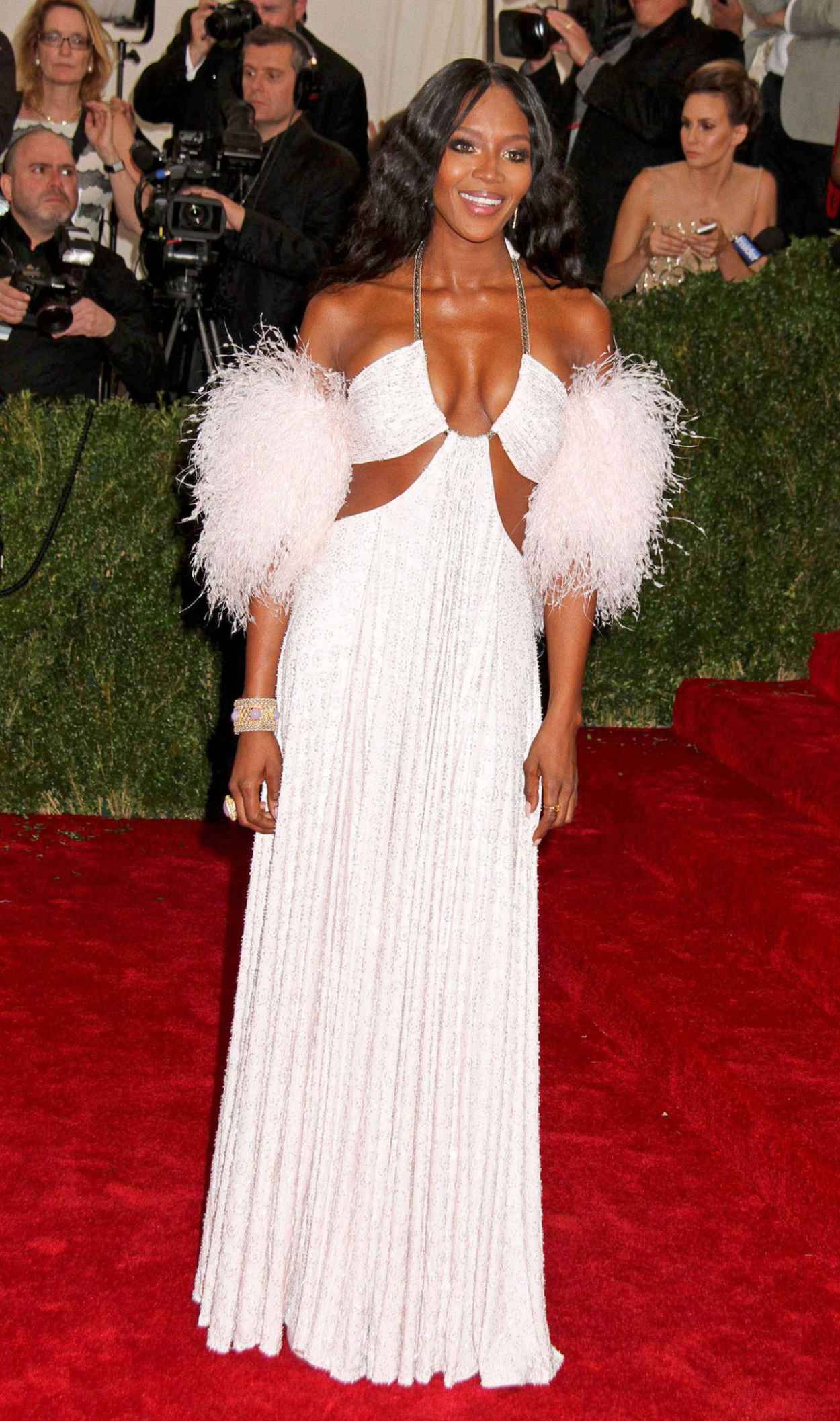 Naomi Campbell Wearing Givenchy Haute Couture - Met Costume Institute Gala 2015-1