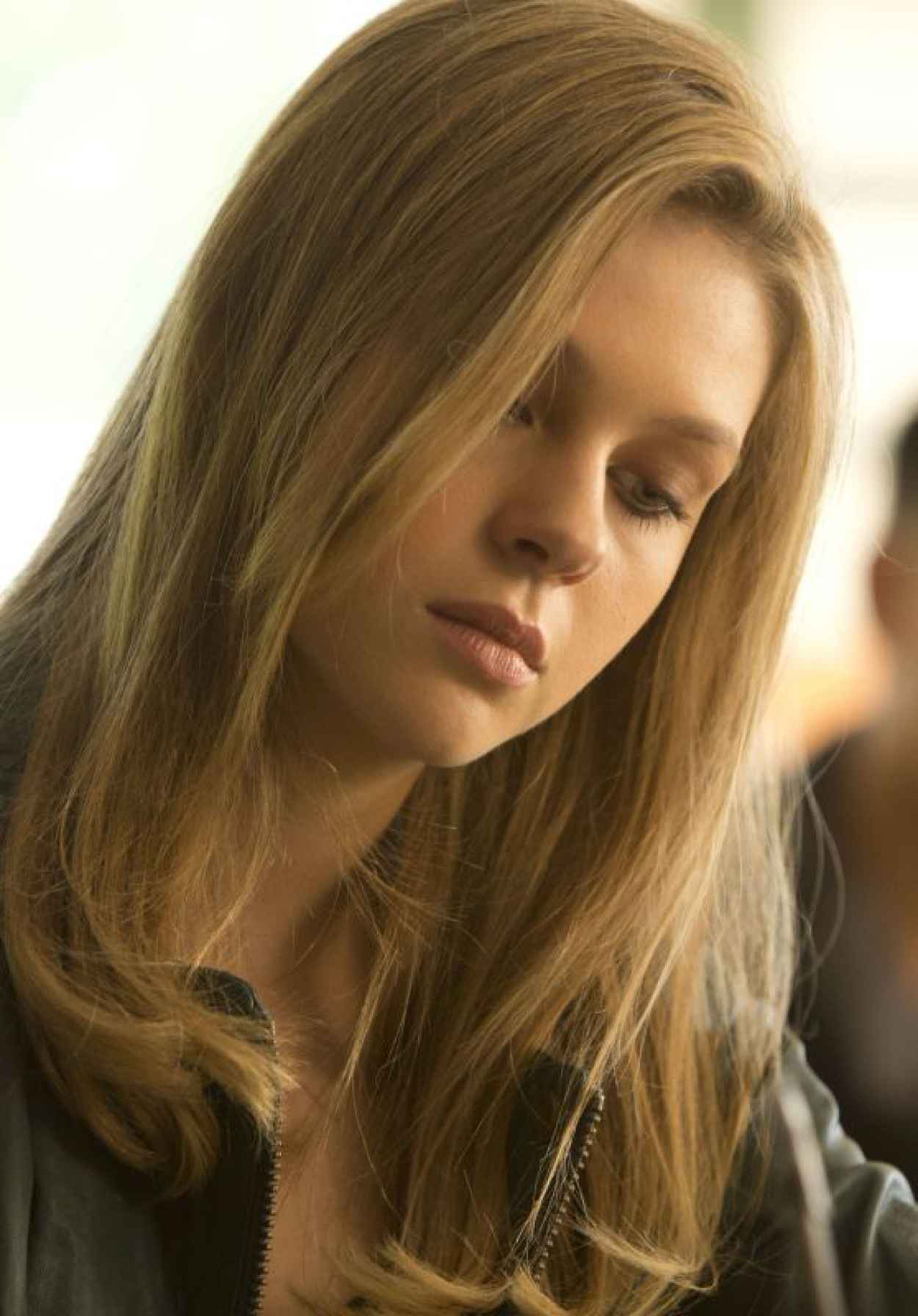 Nicola Peltz Page 3 Celebsla Com