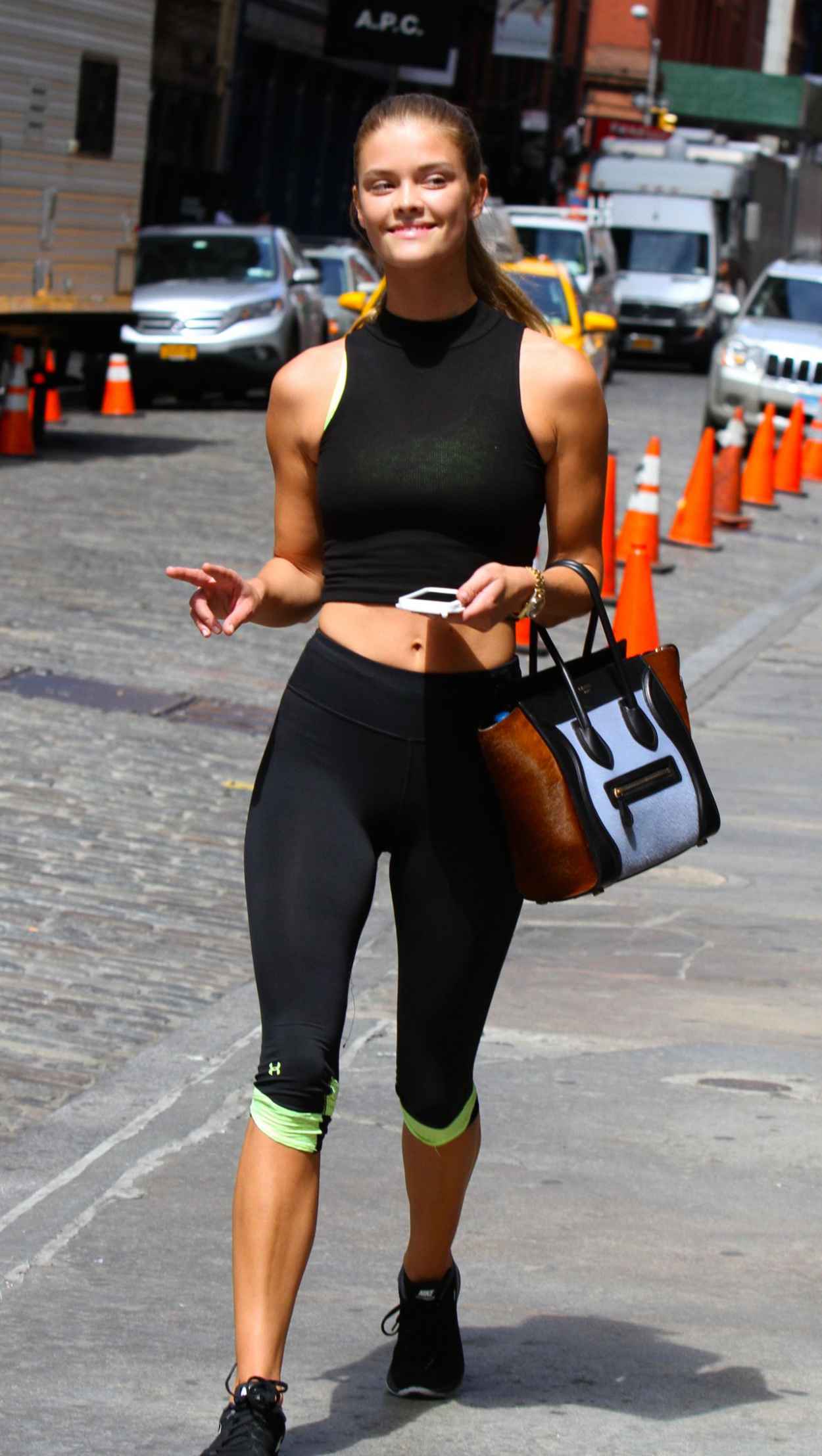 Nina Agdal Hot in Tights – Headed to the Gym in New York City, August