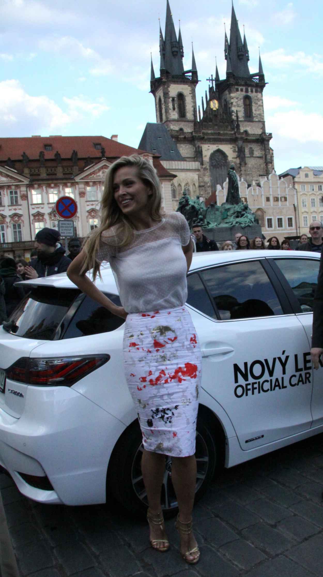 Petra Nemcova – Prague Fashion Night 2015 – March 2015 – celebsla.com