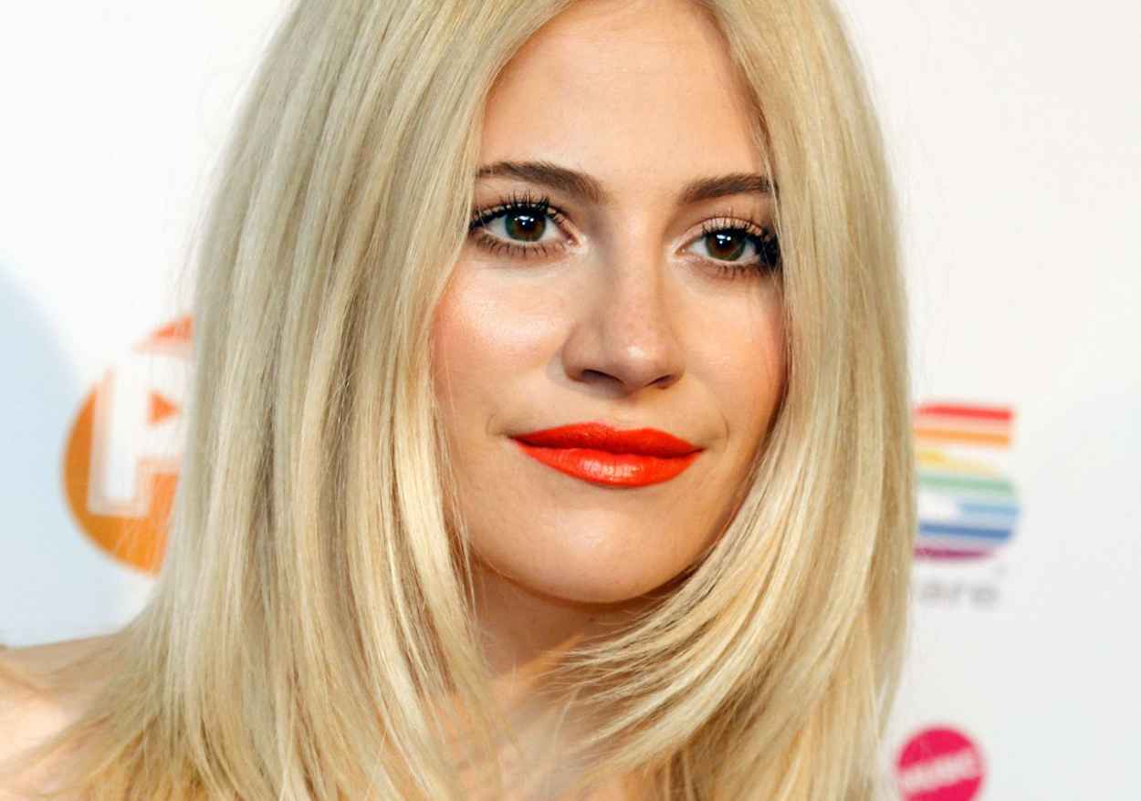 Pixie Lott – 2015 Radio Academy Awards in London – celebsla.com