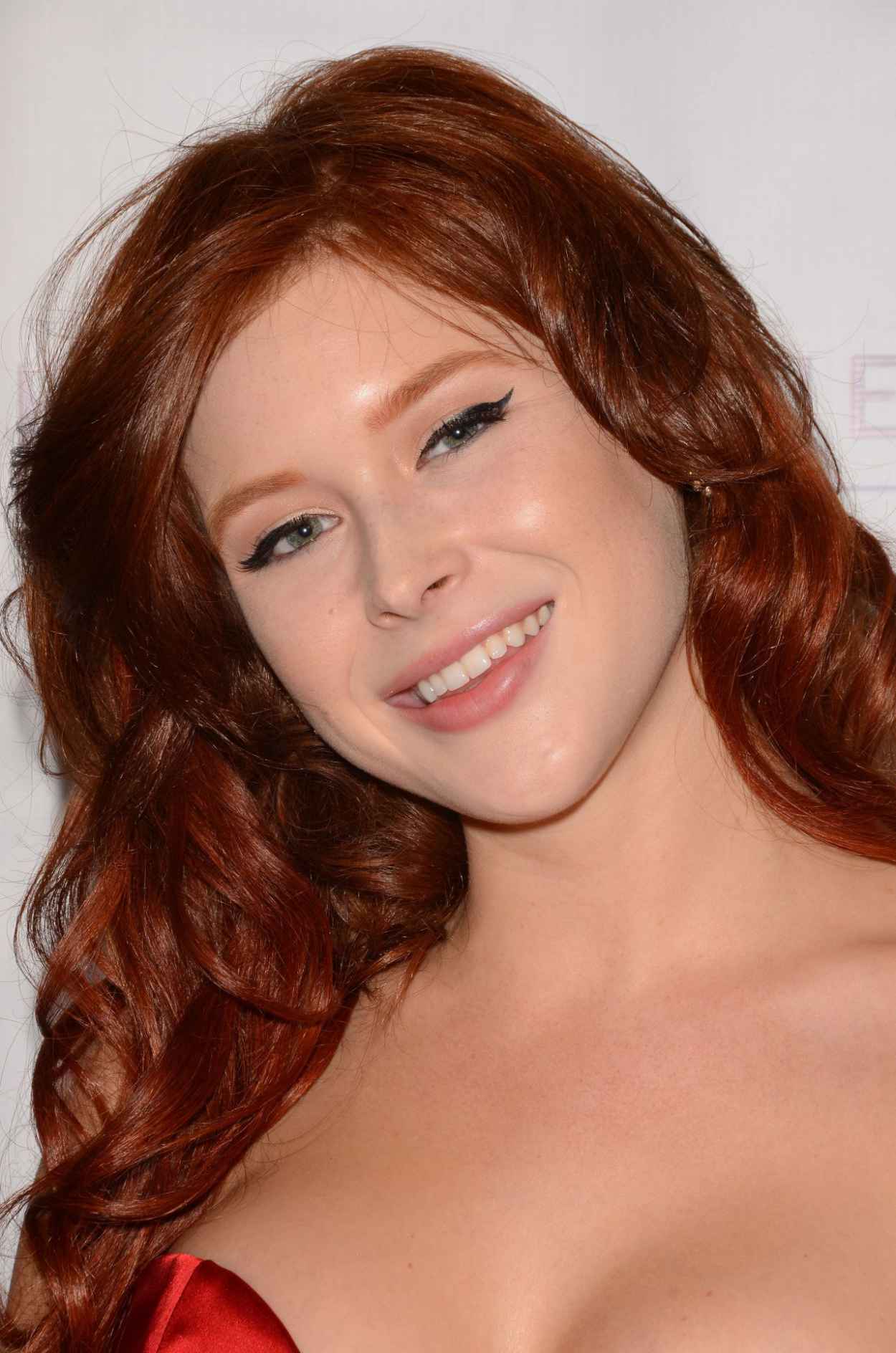 Renee Olstead – Lambda Legals West Coast Liberty Awards Gala In Beverly