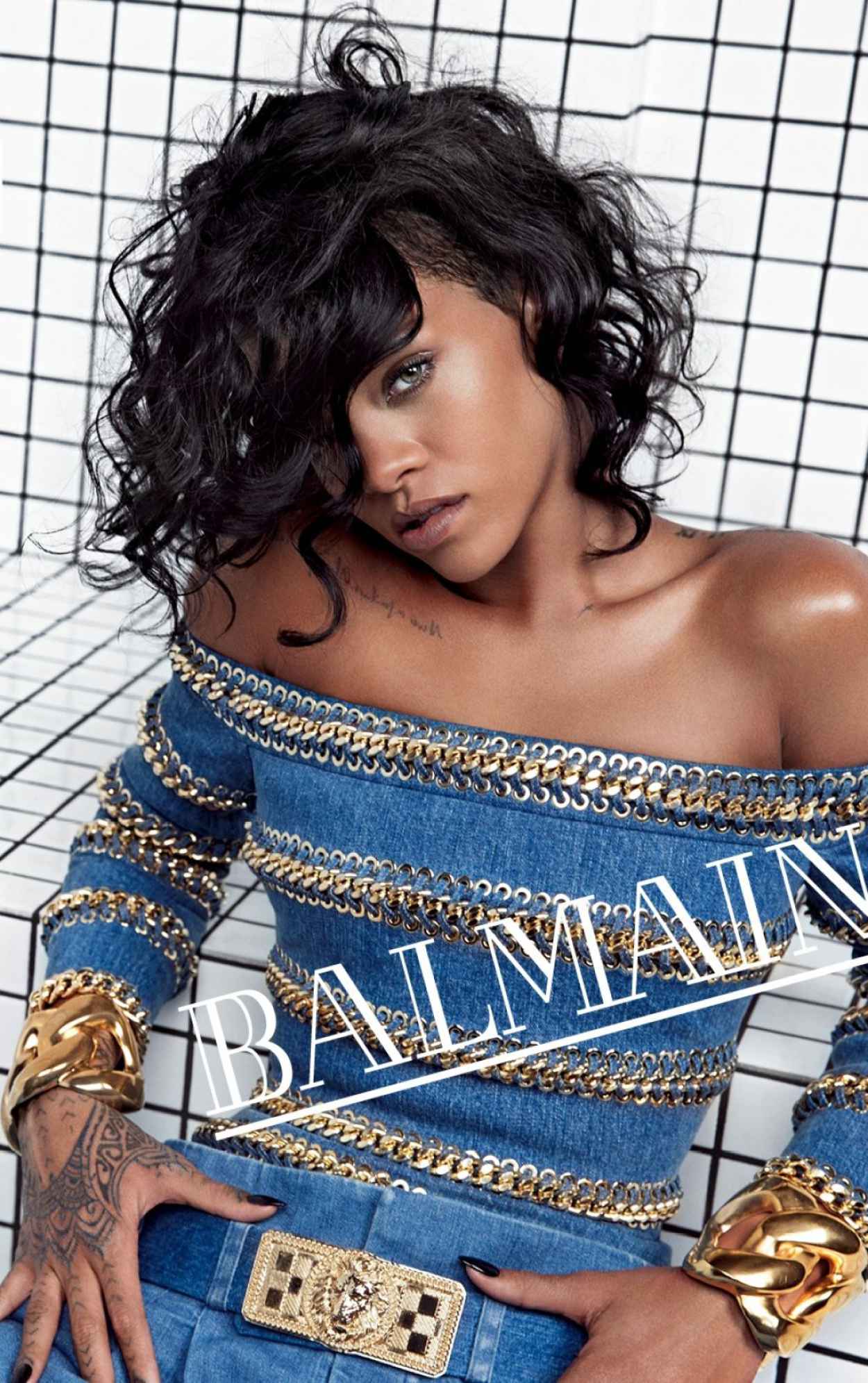 Rihanna Photoshoot by Inez & Vinoodh - Balmain Spring-Summer 2015-1