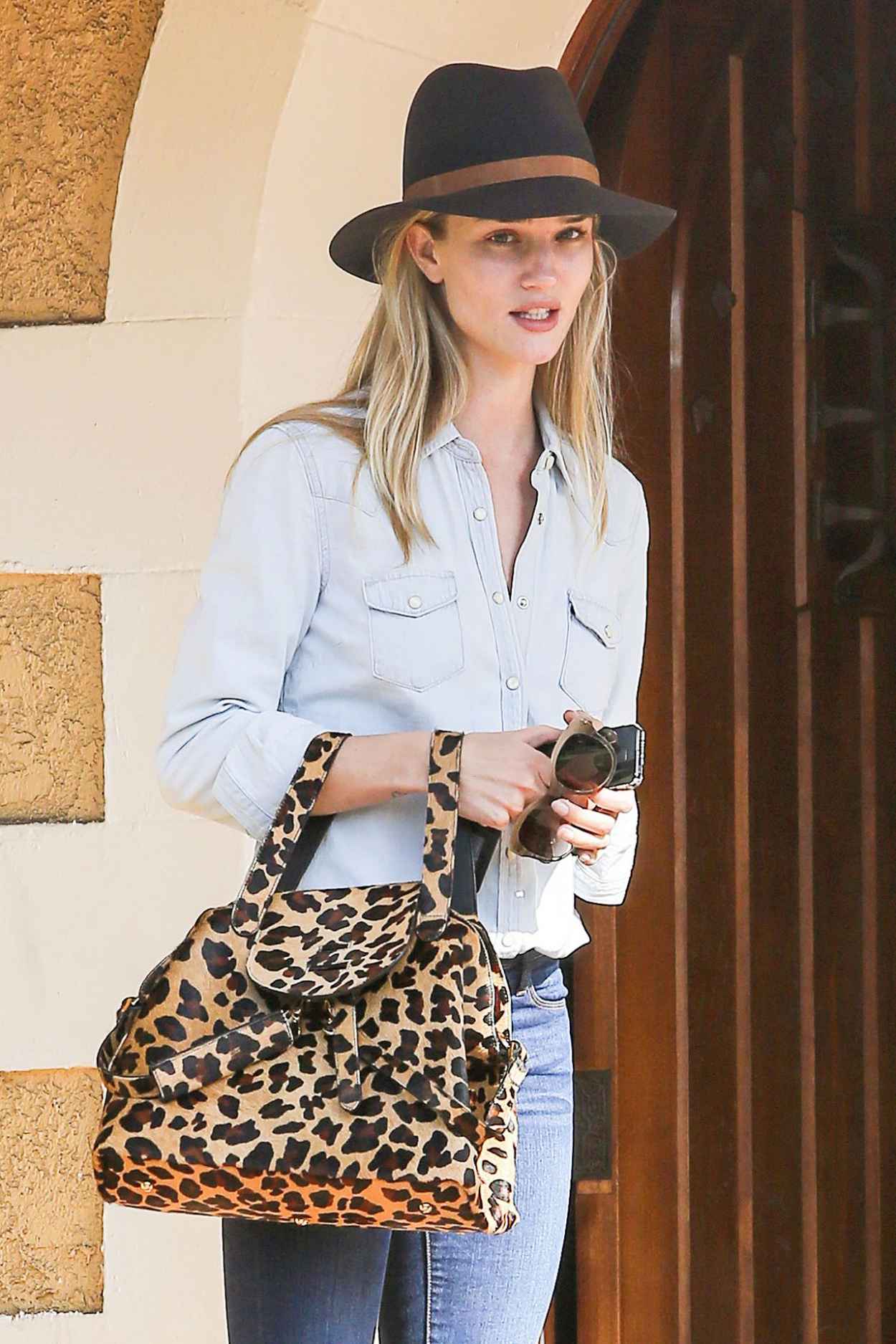 Rosie Huntington-Whiteley in Jeans - Leaves a "Friends" house - January 2015-1