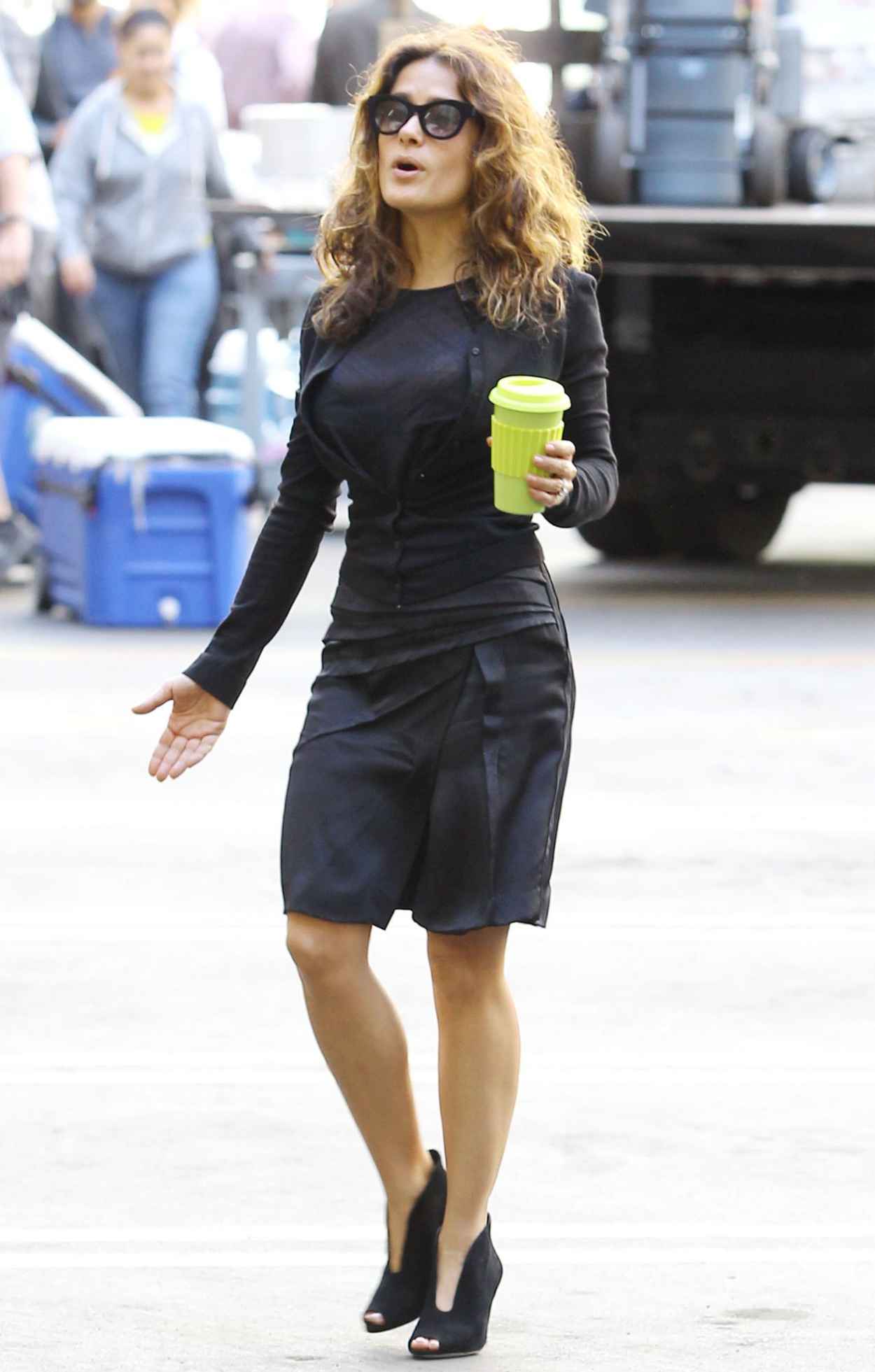 Salma Hayek on set of HOW TO MAKE LOVE LIKE AN ENGLISHMAN in Los Angeles-3