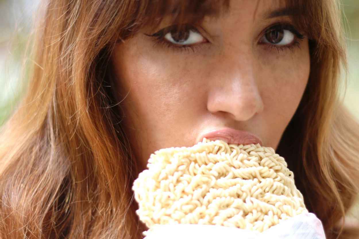 Sara Malakul Lane Photoshoot for Galore Magazine – Jul 2015 – celebsla.com